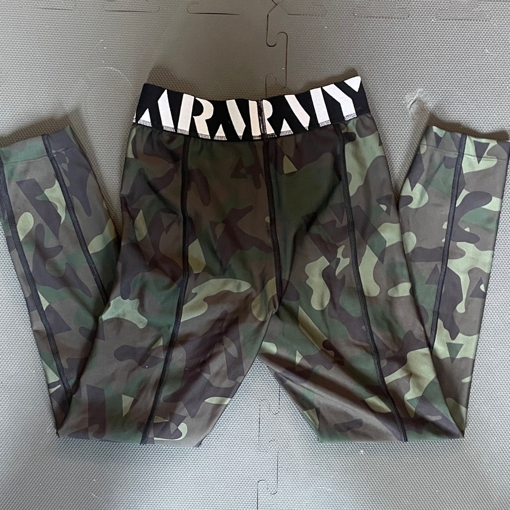 AARMY Green and Black Camouflage Leggings